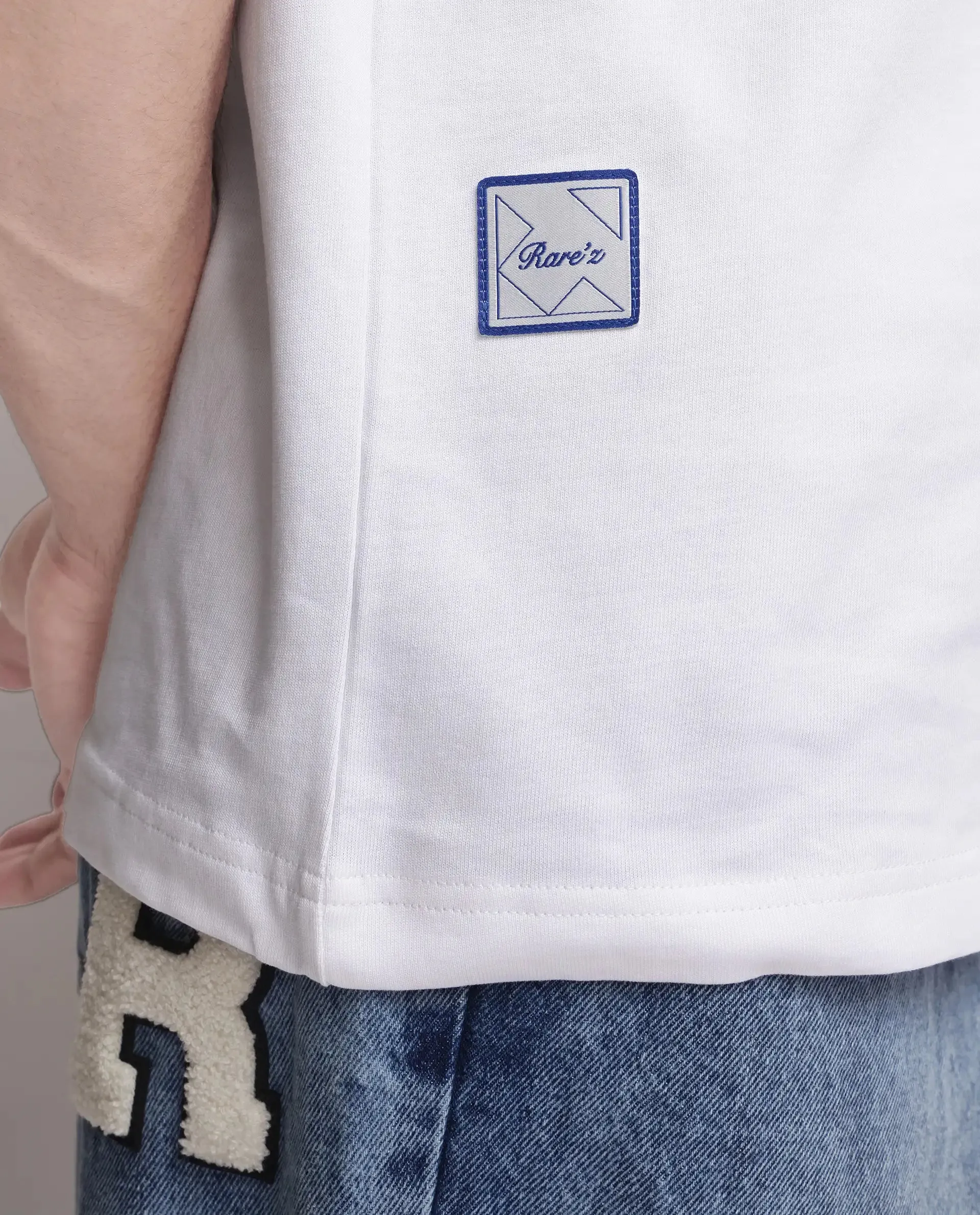 Rare Rabbit Men Geon White Cotton Fabric Short Sleeve Crew Neck Slip-On Oversized Fit Graphic Print T-Shirt