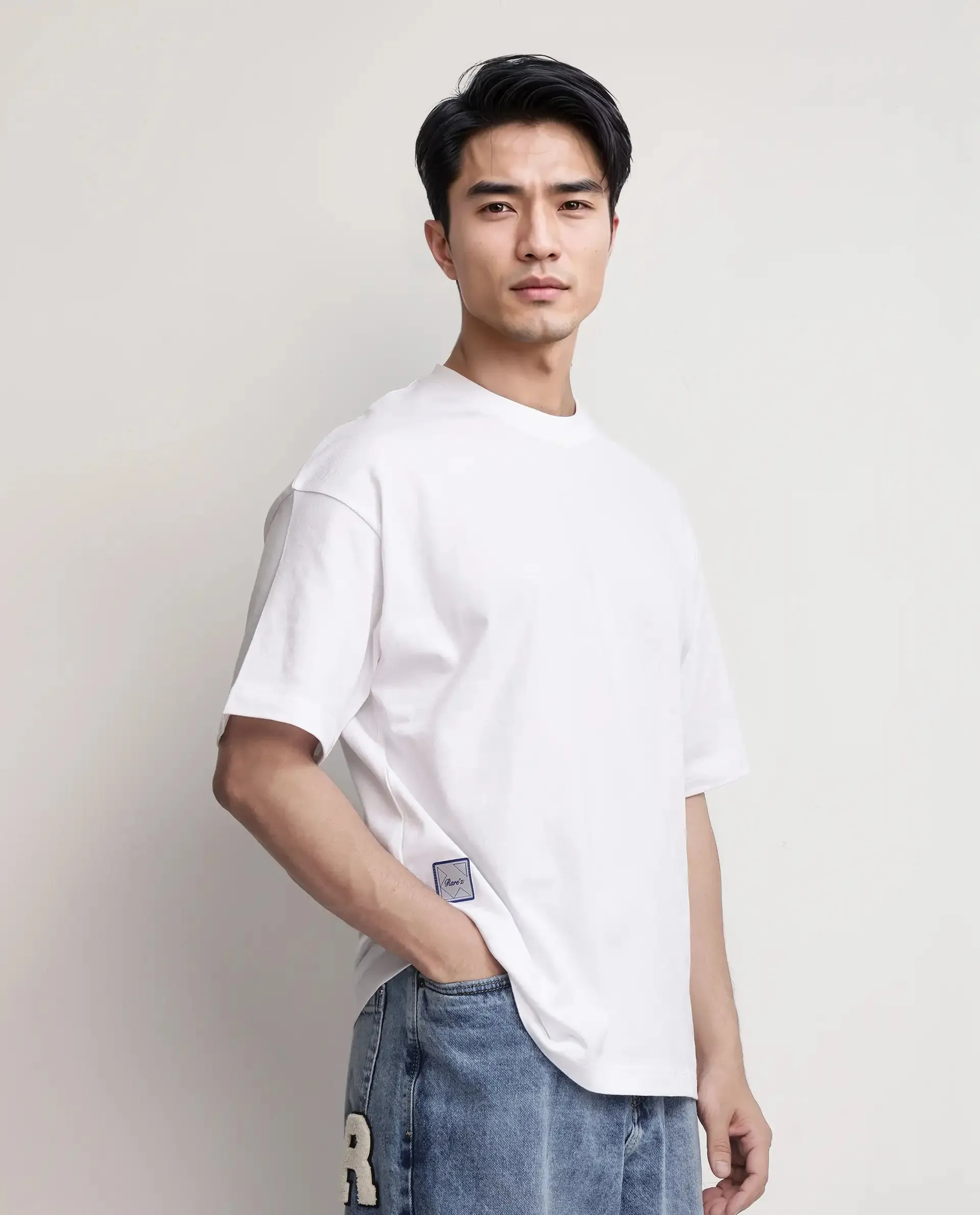 Rare Rabbit Men Geon White Cotton Fabric Short Sleeve Crew Neck Slip-On Oversized Fit Graphic Print T-Shirt