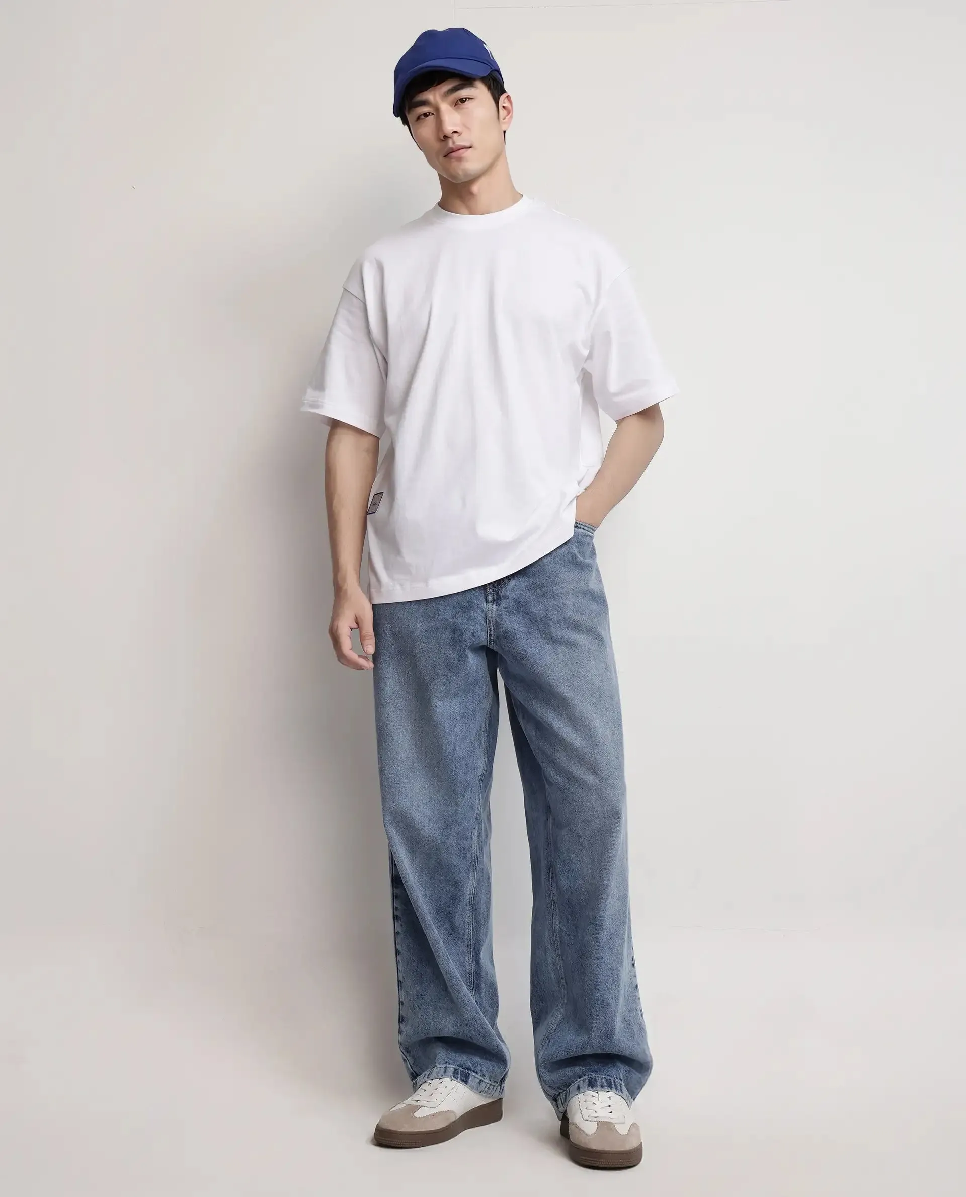 Rare Rabbit Men Geon White Cotton Fabric Short Sleeve Crew Neck Slip-On Oversized Fit Graphic Print T-Shirt