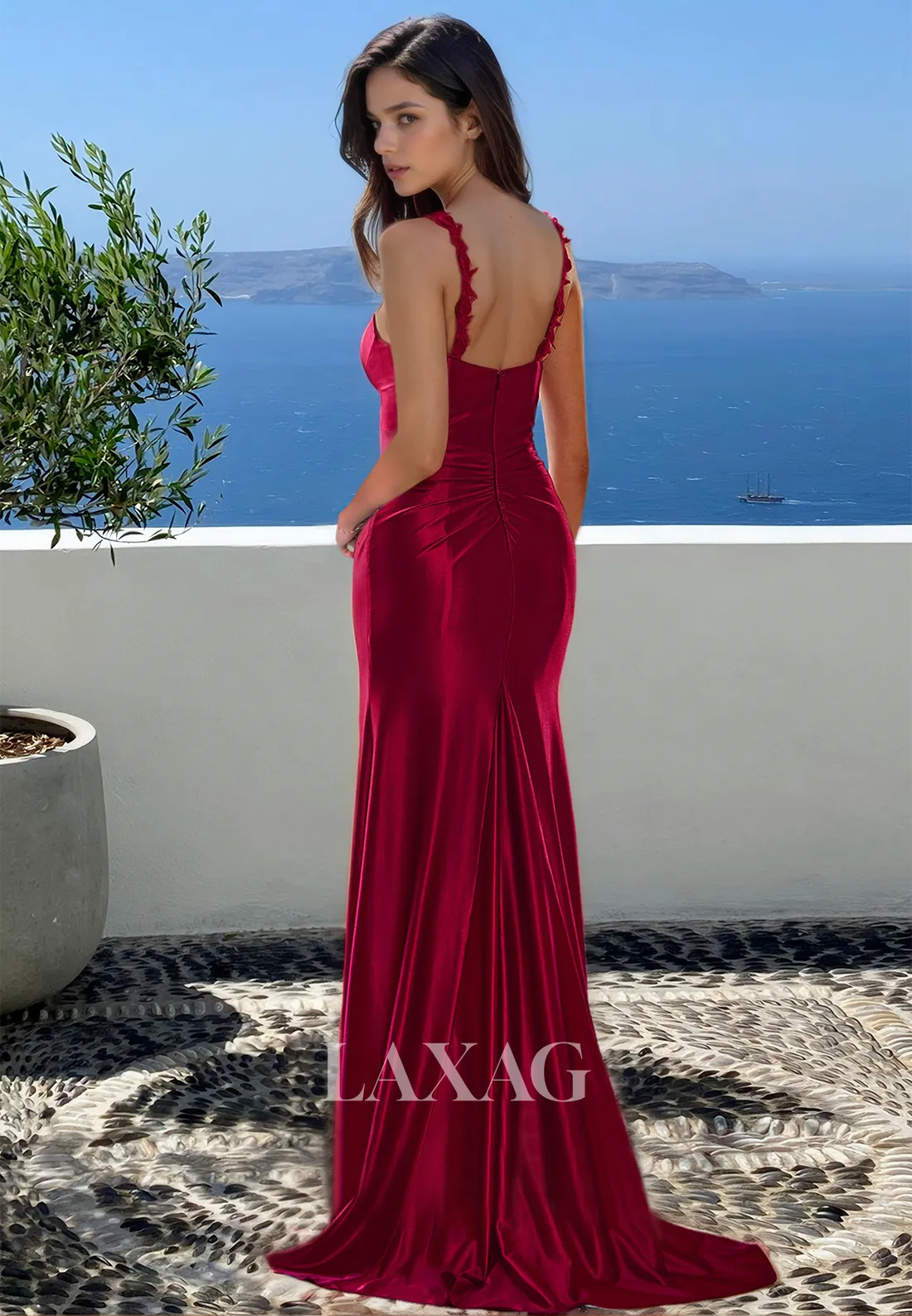 Scoop-Neck Spaghetti Straps Off-Shoulder Sleeveless Pleated Floor-Length Mermaid Prom Dress
