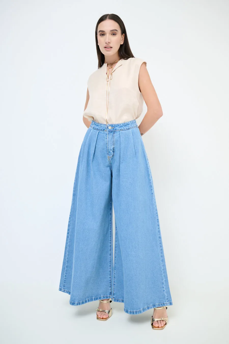 Wide leg pleated denim trousers wholesale