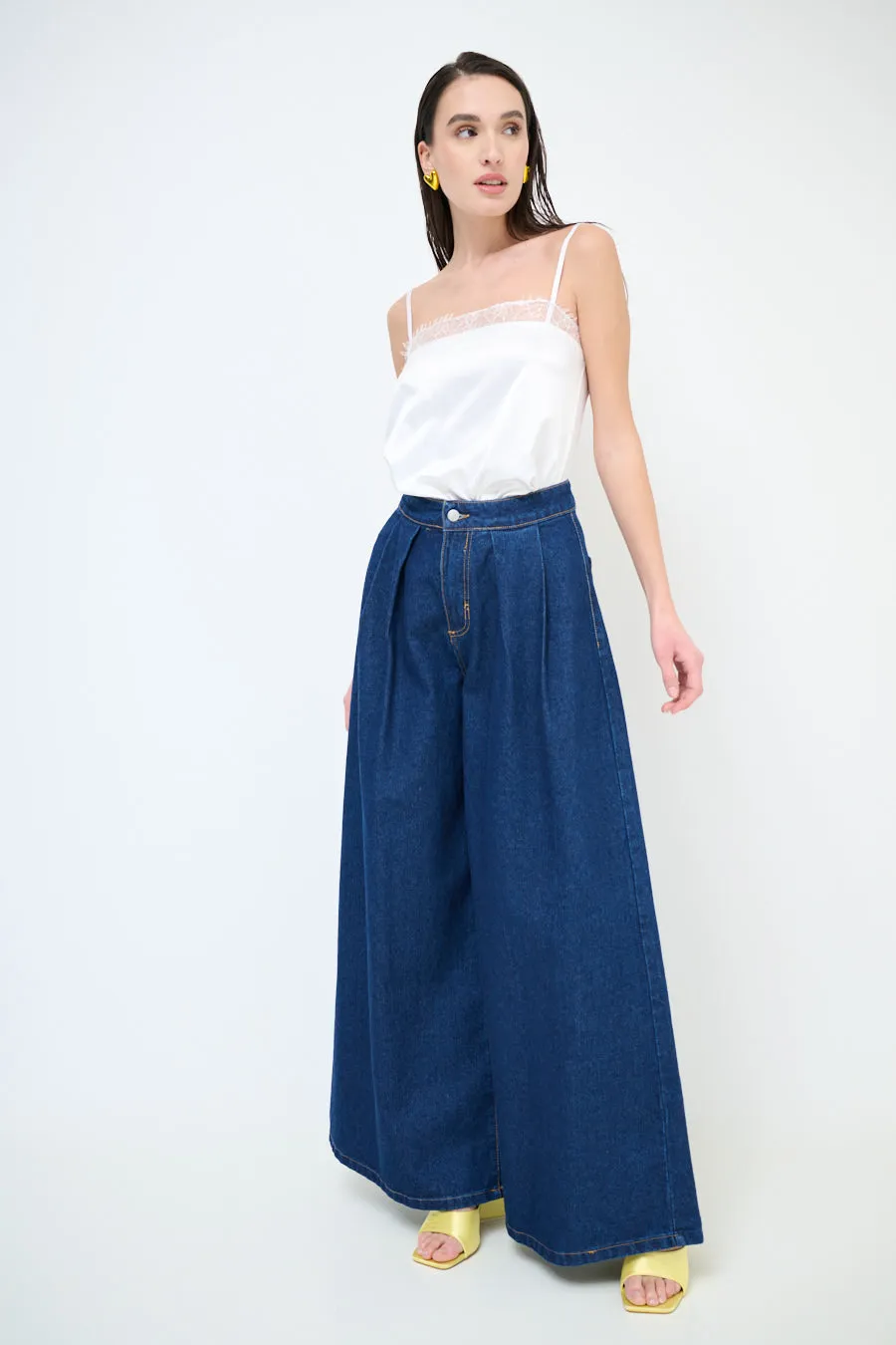 Wide leg pleated denim trousers wholesale